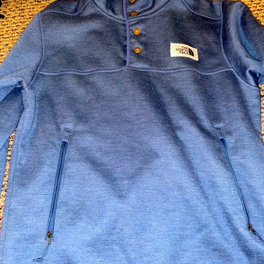 Navy Blue furry inside Northface men’s button down